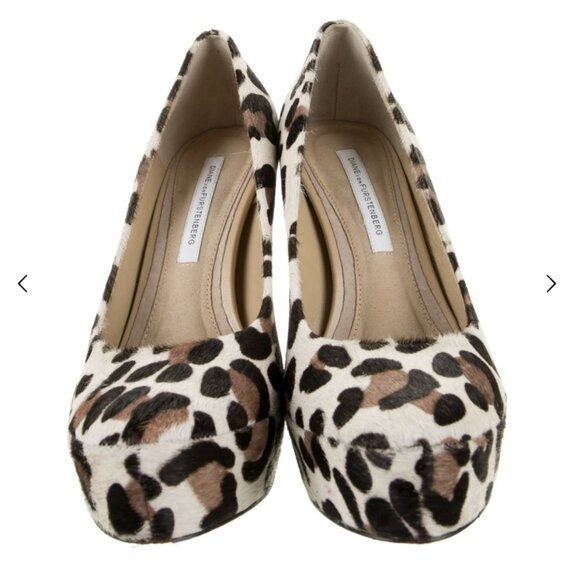 Diane von Furstenberg Ponyhair Animal Print Pumps - Picture 3 of 4